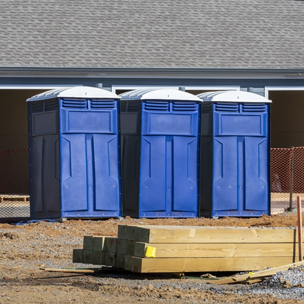 how can i report damages or issues with the portable restrooms during my rental period in Los Huisaches Texas